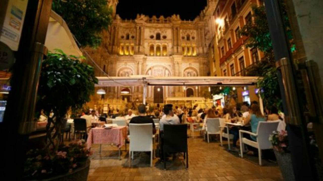 דירות Skysea Holidays Malaga Bailen מראה חיצוני תמונה